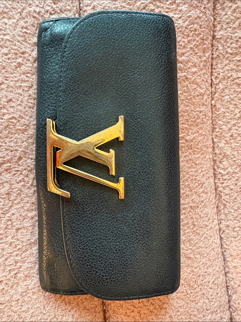 Louis Vuitton Black Leather Key & Card Holder with Gold LV Emblem AUTHENTIC